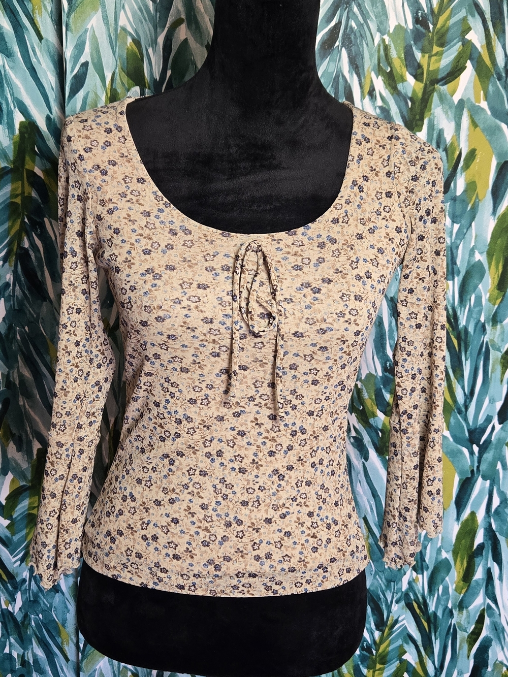 Vintage STAXS NZ Ditsy Floral Scoop Neck Top Tie Detail Size 8 Y2K